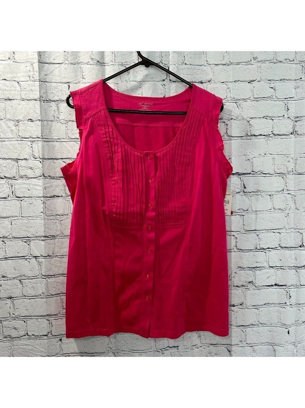 New with tags Women's Lane Bryant sleeveless blouse Size 14/16